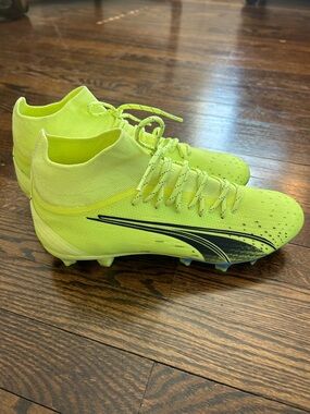 Men’s Puma Ultra Pro FG/AG Soccer Cleats - Size 9.5